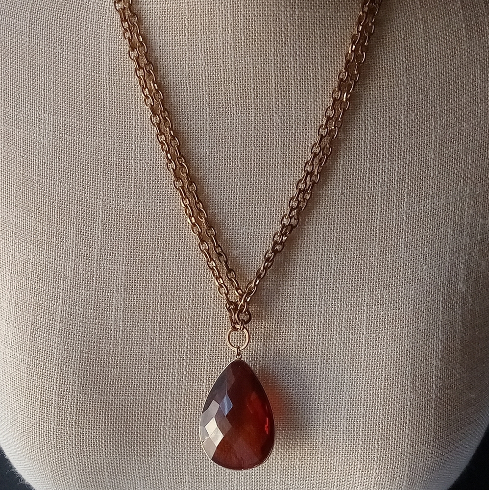 Woman's Necklace